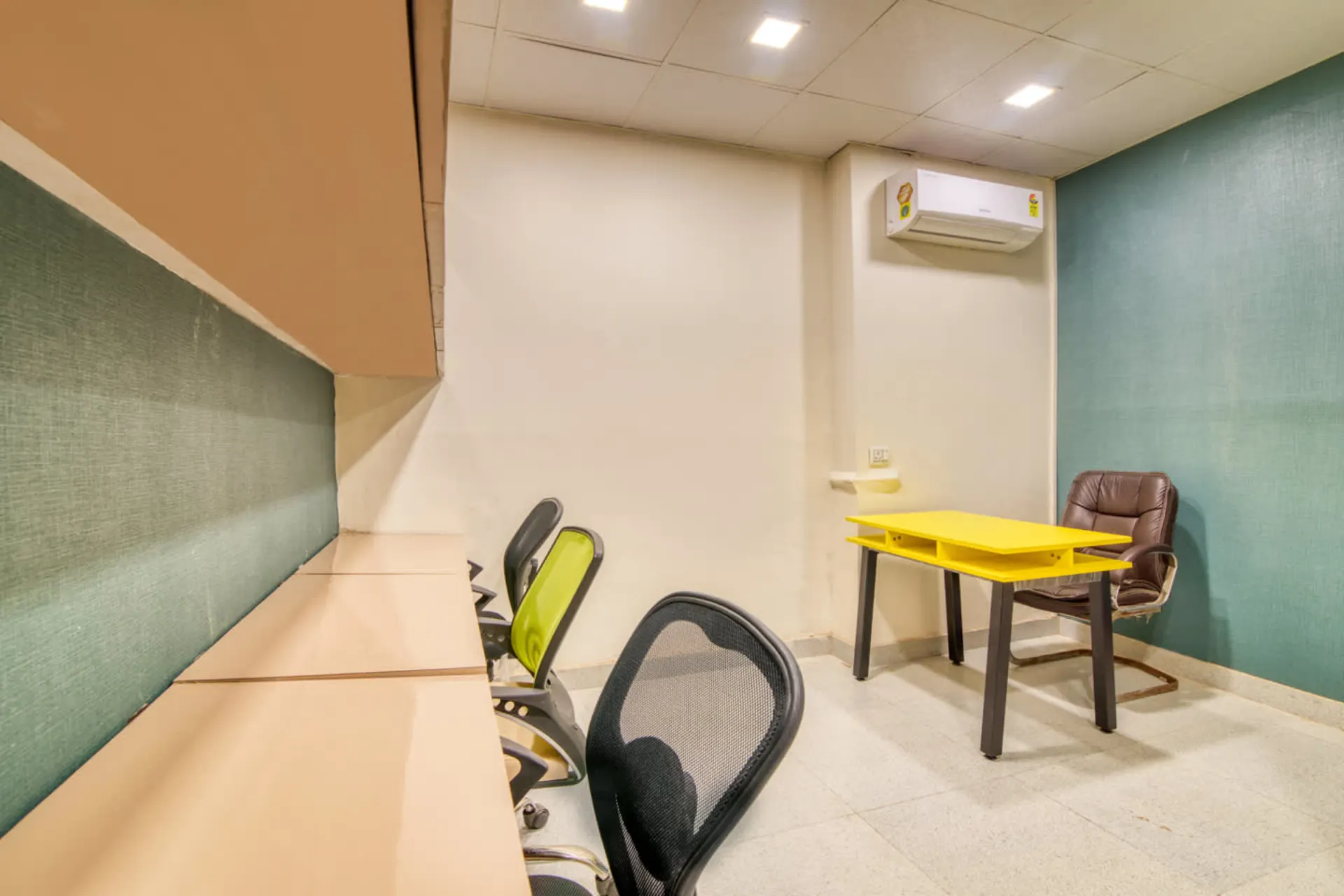 Start Cowork- Connaught Place