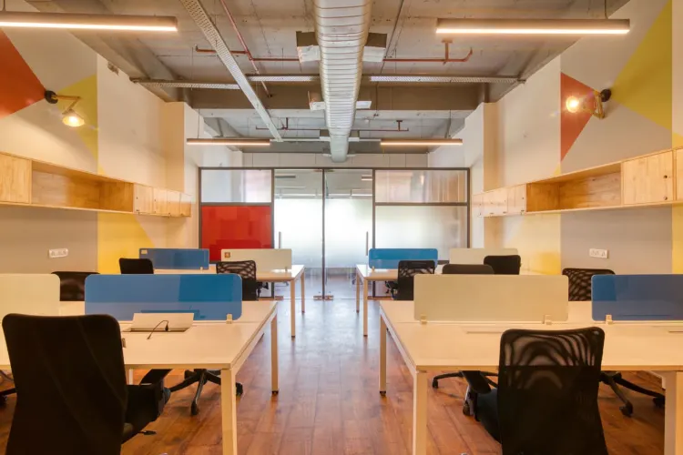 Workhive- Mayur Vihar