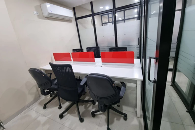 Workcave- Sector 37