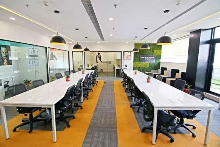 QO SPACE – Gomti Nagar