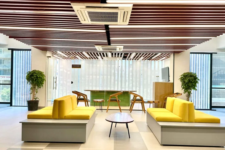 Iksana Workspaces - CPL-1 Tower